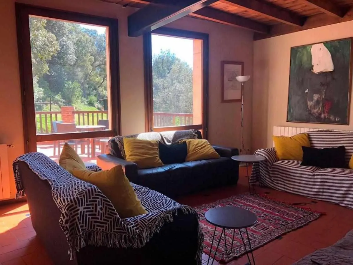 Masia Can Jou Sant Jaume de Llierca Country house